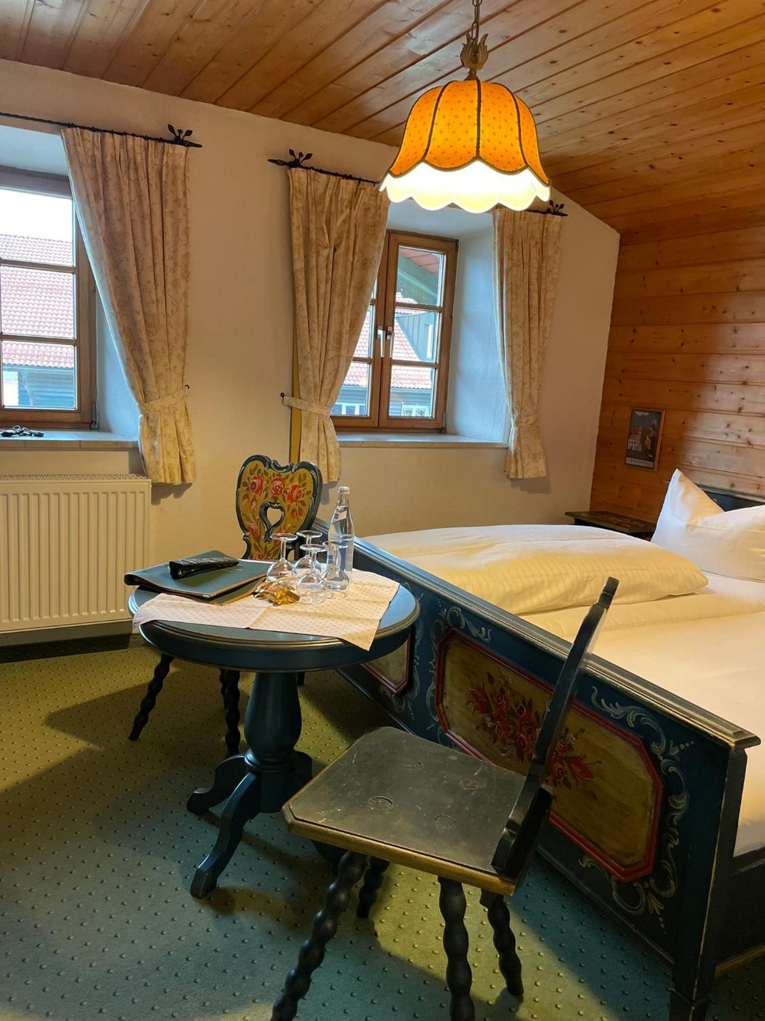 Gasthof Falkenstein - Metzgerei Schwaiger - Флинтсбах Экстерьер фото